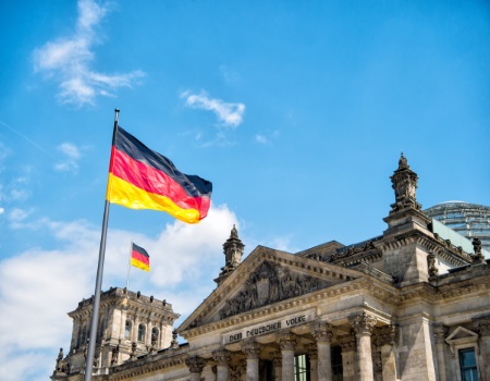 Alemanha lança pacote de estímulos à economia com 130 mil milhões de euros 