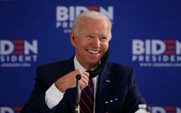 Joe Biden lidera com 236 delegados 