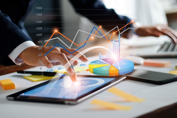 7 mil milhões de euros para apoiar economia e emprego