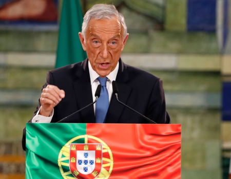 Marcelo reeleito Presidente da República