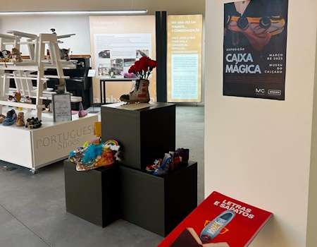 Museu do Calçado recebe exposição Caixa Mágica