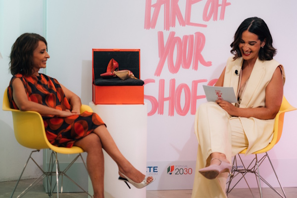 Sofia Lucas no podcast Please, Take off Your Shoes